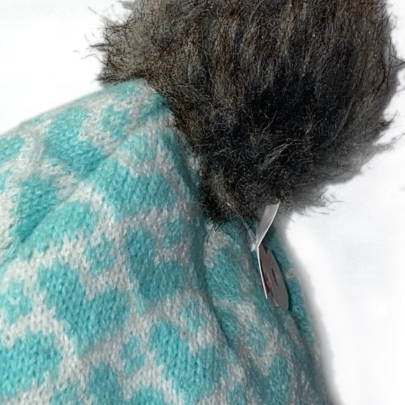 NWOT Spearmint Green Knit Winter Hat - Children's OS Outerwear - Faux Fur Lining - Picture 2 of 4